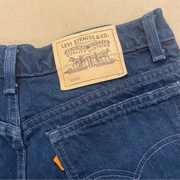 Women’s 920 Vintage Orange Tab Levi’s Shorts Size 12 - Picture 4 of 11